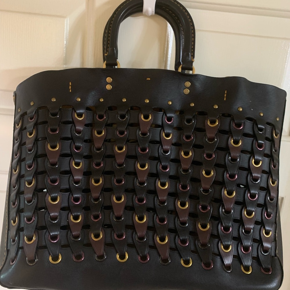 Coach 1941 rogue tote bag with links